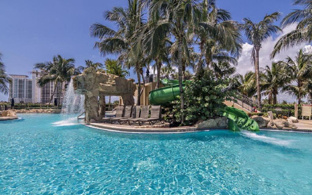 Singer Island Beach Resort And Spa, Located At The Palm Beach Resort Riviera Beach Exterior foto